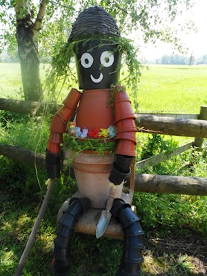 Flowerpot Gardener.  Marsh Farm