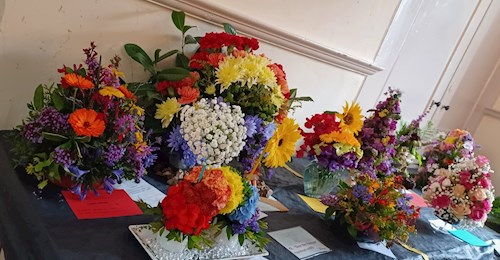 Show flower arrangements